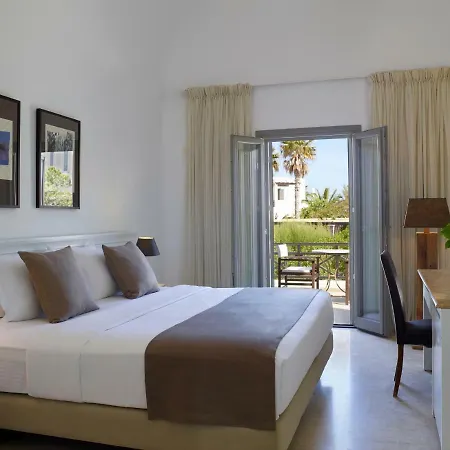 9 Muses Santorini 5* Perivolos