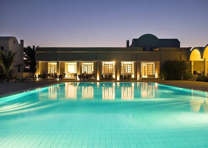 9 Muses Santorini Периволос