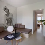 Hotell 9 Muses Santorini