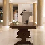 9 Muses Santorini Hotell 5*