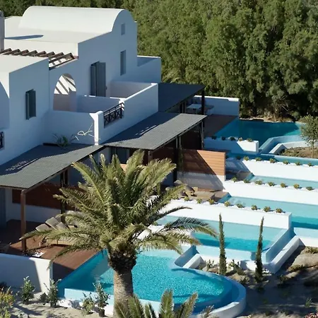 Hotel 9 Muses Santorini
