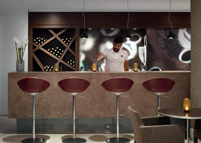 Hotel 9 Muses Santorini