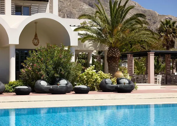 9 Muses Santorini Hotel 5*