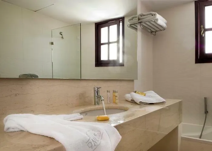 9 Muses Santorini 5*