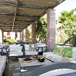 9 Muses Santorini Hotel 5*