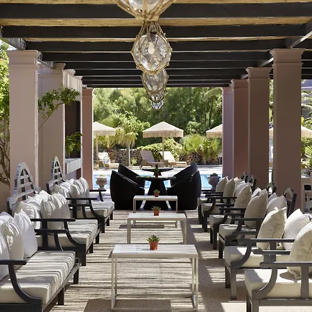 9 Muses Santorini 5*