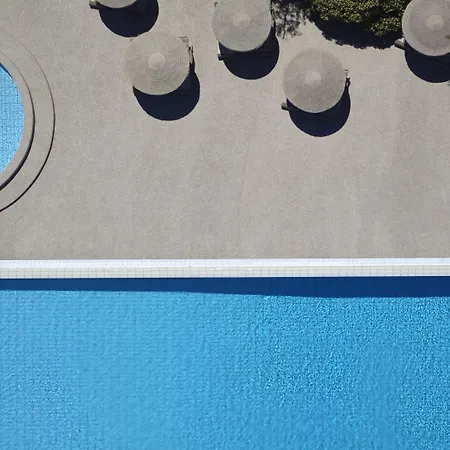 Szálloda 9 Muses Santorini 5*