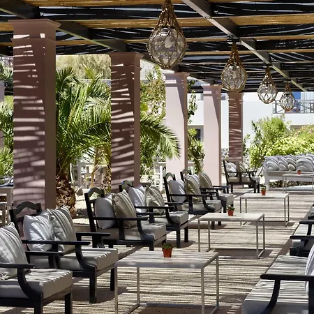Hotell 9 Muses Santorini