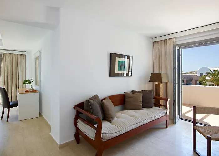 9 Muses Santorini Hotell