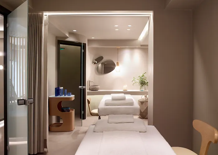 9 Muses Santorini Hotell 5*