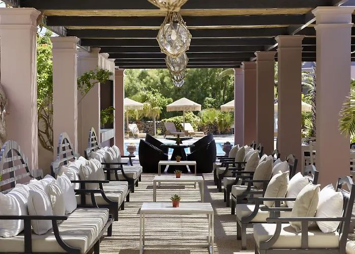 9 Muses Santorini 5*