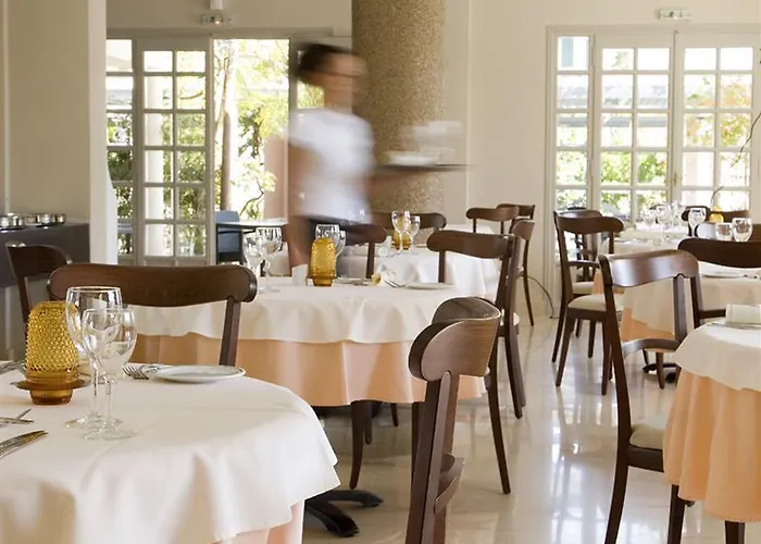 Hotell 9 Muses Santorini